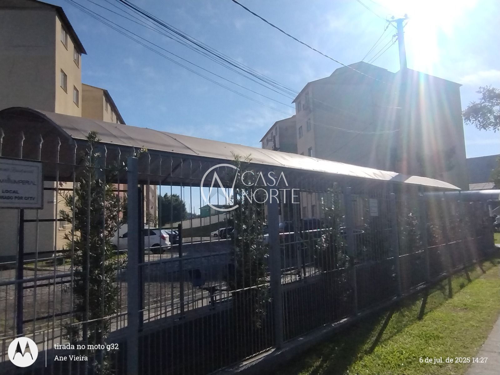 Apartamento à venda com 2 quartos, 43m², 1 vaga, Rua Império no bairro Vila Nova em Porto Alegre