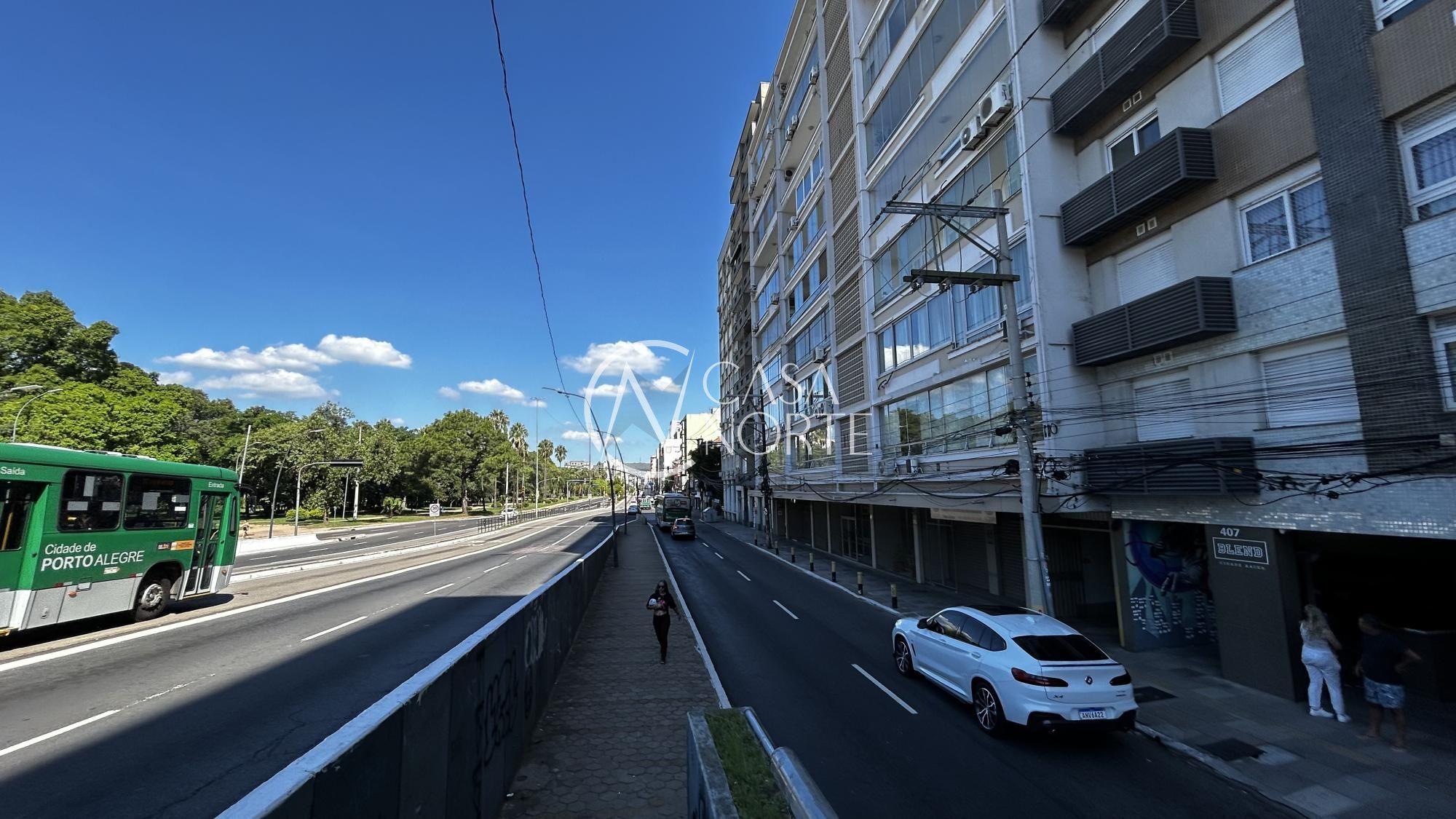 Sala Comercial à venda com 1 quarto, 61m², 2 vagas, Avenida João Pessoa no bairro Cidade Baixa em Porto Alegre