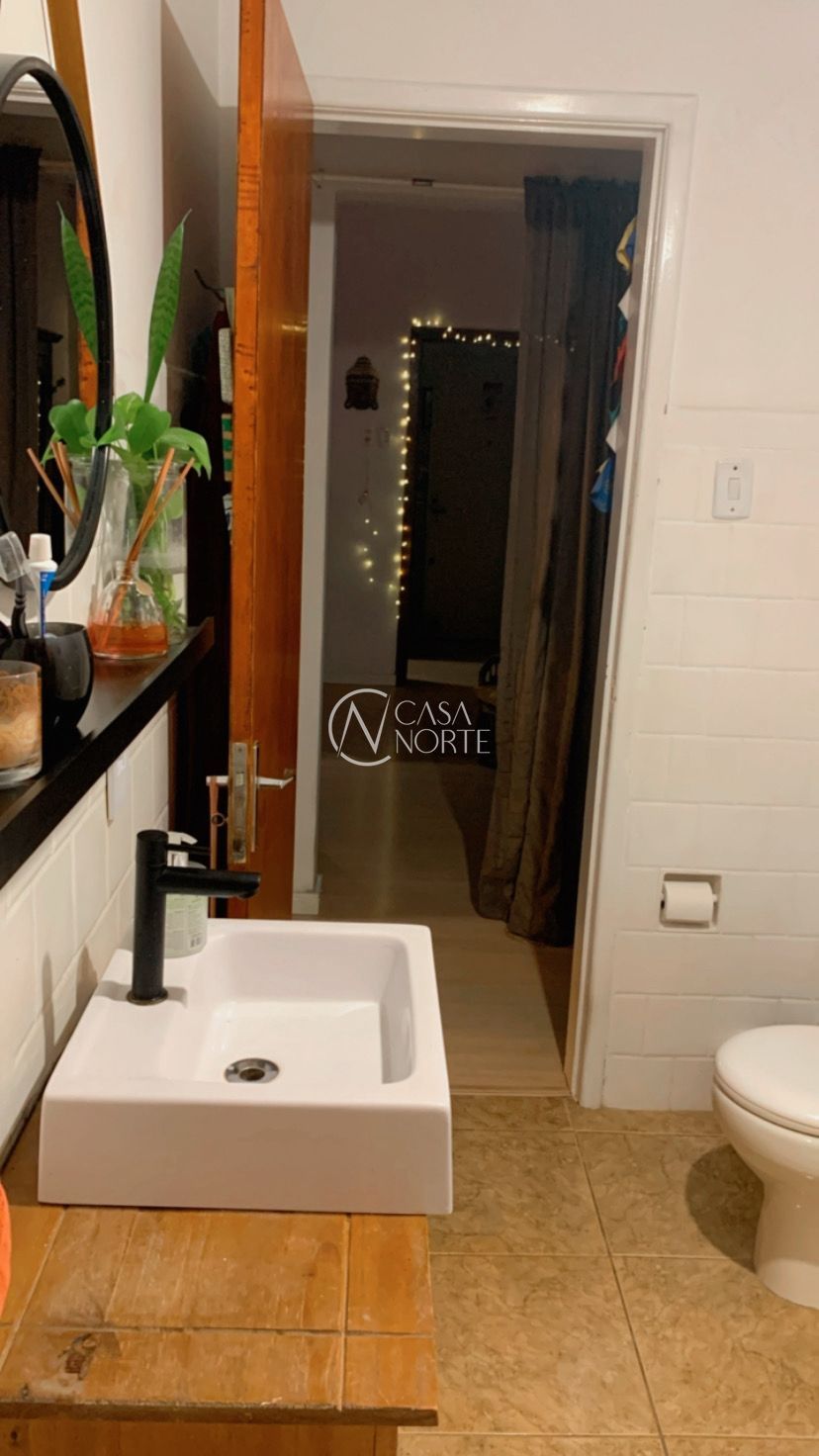 Apartamento à venda com 1 quarto, 64m², Rua Santos Dumont no bairro Floresta em Porto Alegre