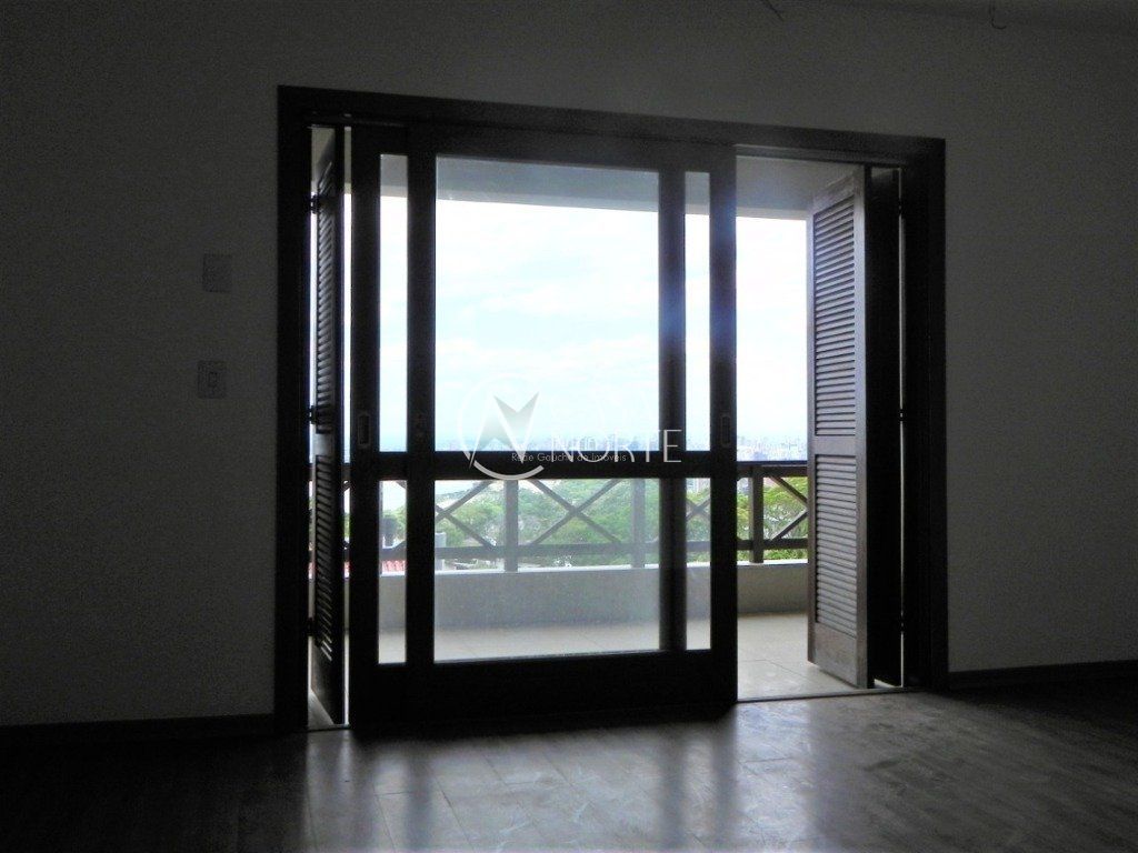 Casa de Condomínio à venda com 4 quartos, 459m², 4 suítes, 4 vagas, Rua Dona Maria no bairro Santa Tereza em Porto Alegre