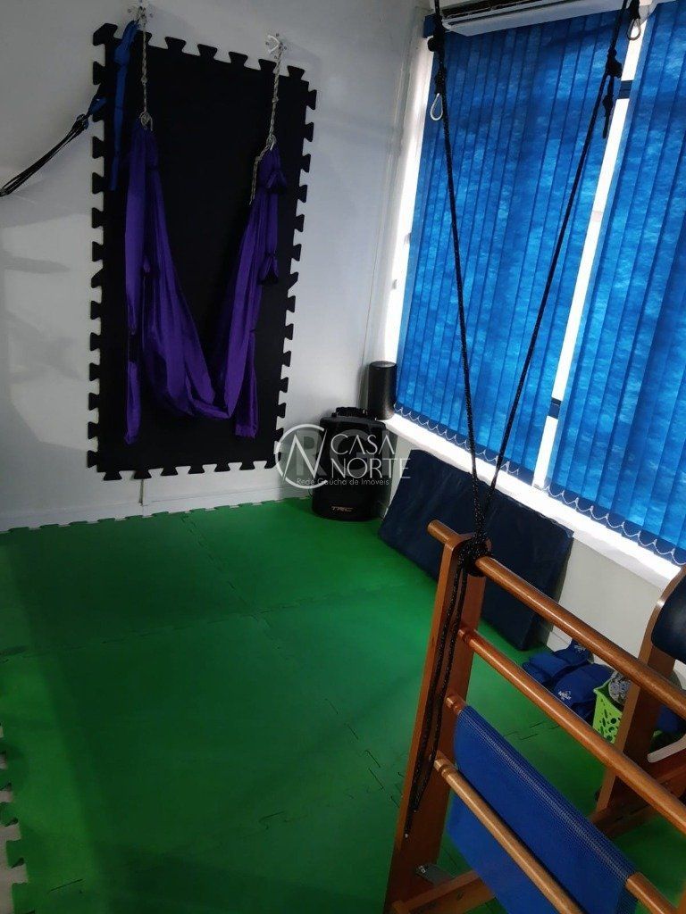 Sala Comercial à venda com 1 quarto, 51m², Rua Vigário José Inácio no bairro Centro Histórico em Porto Alegre