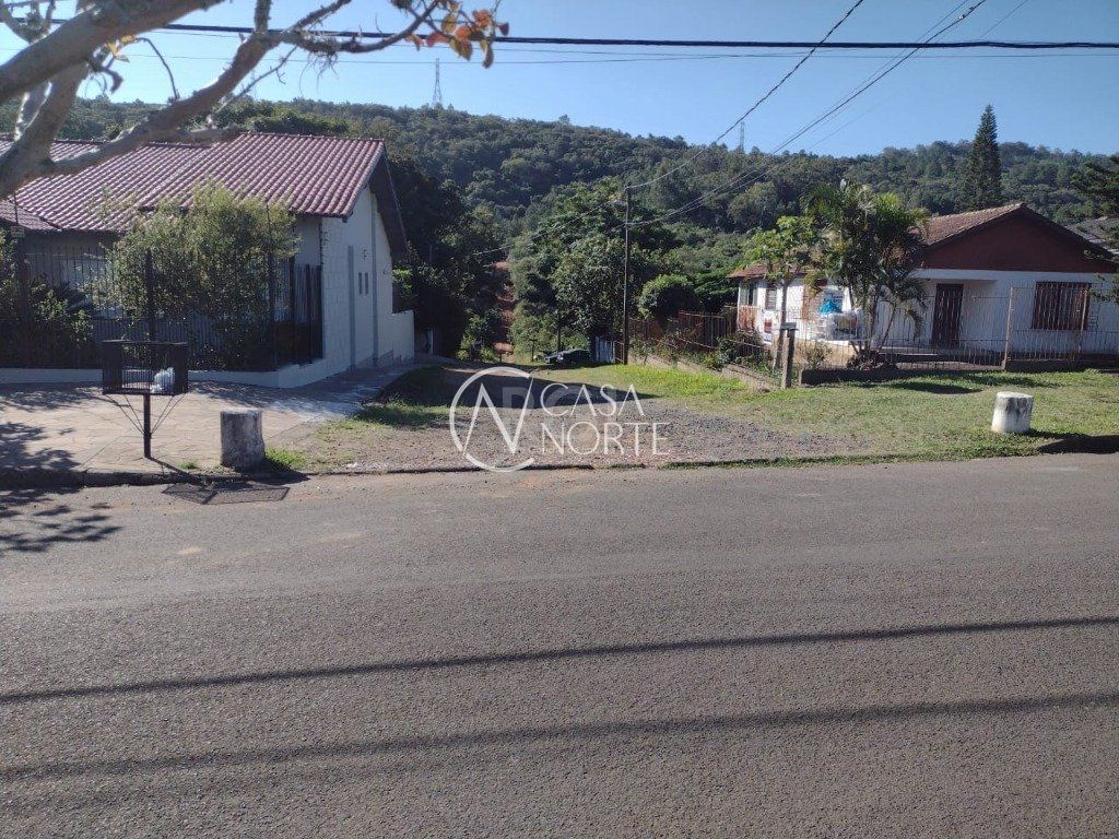Terreno à venda  com 40000m², Estrada Aracaju no bairro Vila Nova em Porto Alegre
