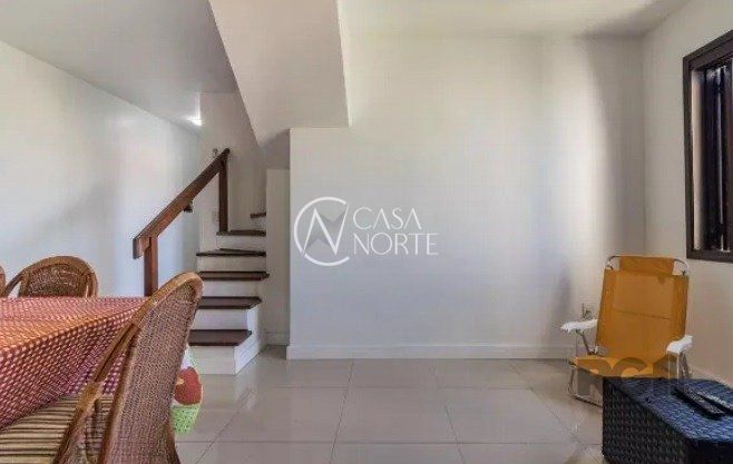 Cobertura à venda com 2 quartos, 127m², 2 vagas, Rua Luiz de Camoes no bairro Santo Antônio em Porto Alegre