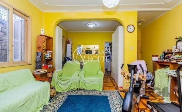 Apartamento à venda com 3 quartos, 106m², 1 suíte, Avenida Protásio Alves no bairro Rio Branco em Porto Alegre