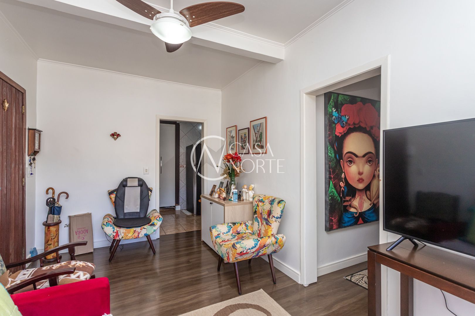 Apartamento à venda com 2 quartos, 44m², Rua Sorocaba no bairro Passo da Areia em Porto Alegre