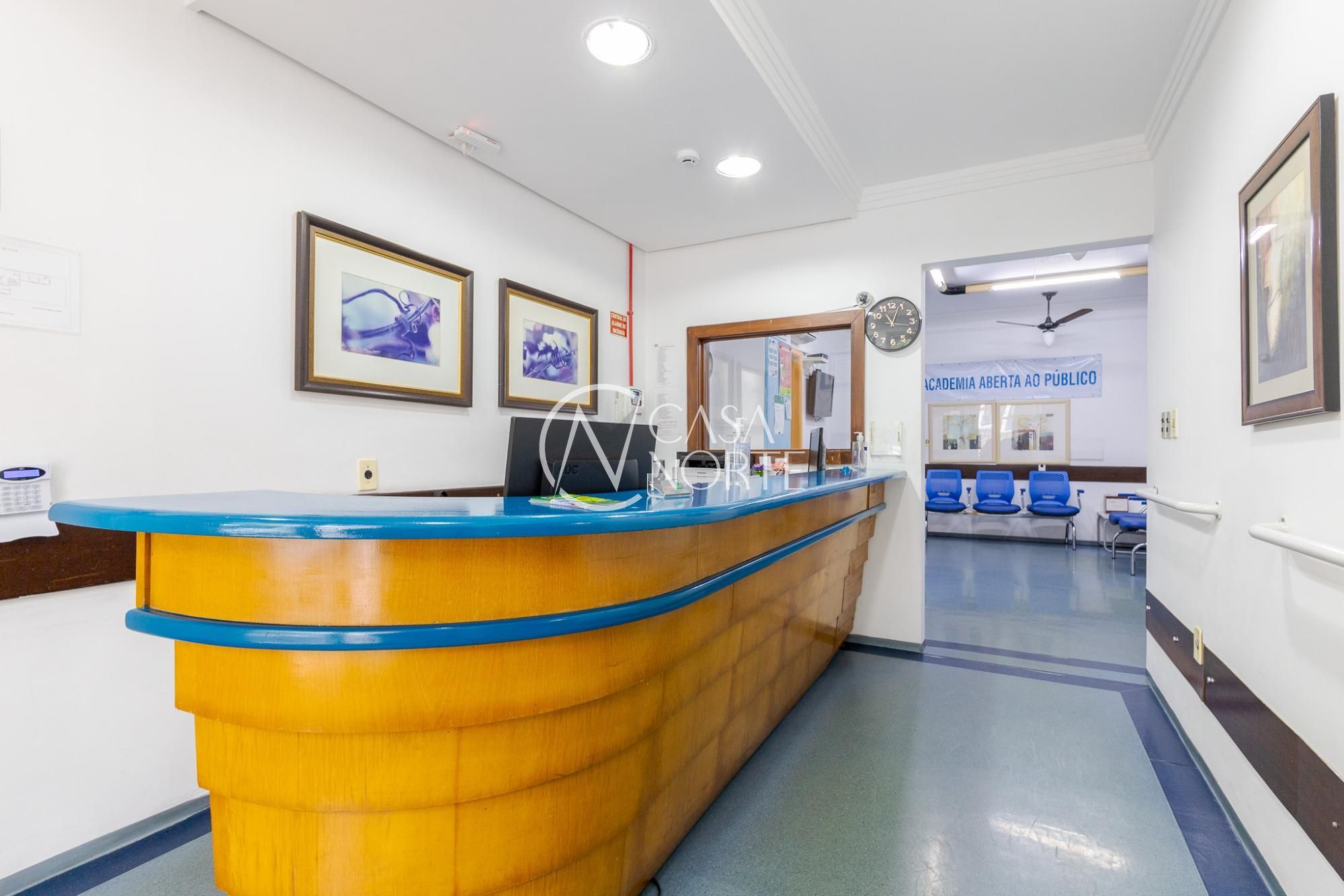 Casa Comercial à venda com 8 quartos, 912m², 4 vagas, Rua Castro Alves no bairro Rio Branco em Porto Alegre