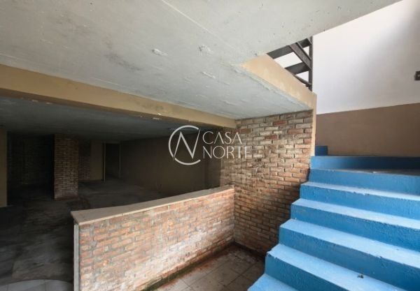 Prédio Comercial à venda com 5 quartos, 243m², Avenida Benjamin Constant no bairro São João em Porto Alegre