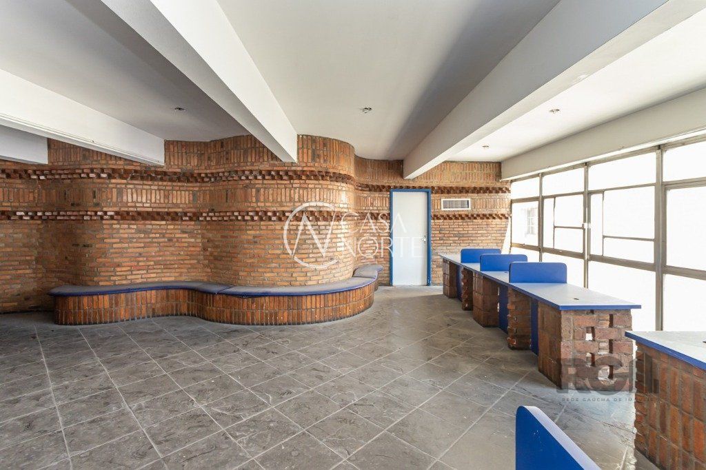 Sala Comercial à venda , 157m², Avenida Senador Salgado Filho no bairro Centro Histórico em Porto Alegre