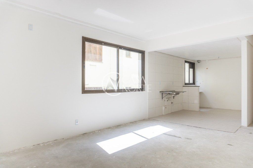 Apartamento à venda com 2 quartos, 63m², 1 suíte, 1 vaga, Rua Moema no bairro Chácara das Pedras em Porto Alegre