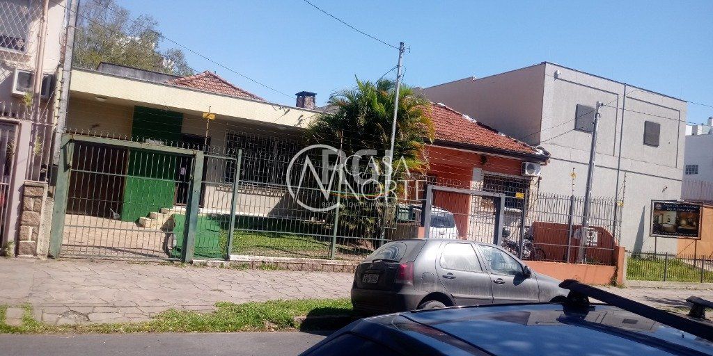 Terreno à venda  com 739m², Rua Visconde do Herval no bairro Menino Deus em Porto Alegre