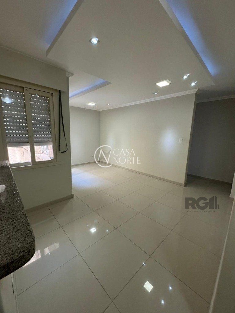 Apartamento à venda com 2 quartos, 60m², Rua João Zanenga no bairro Cristo Redentor em Porto Alegre