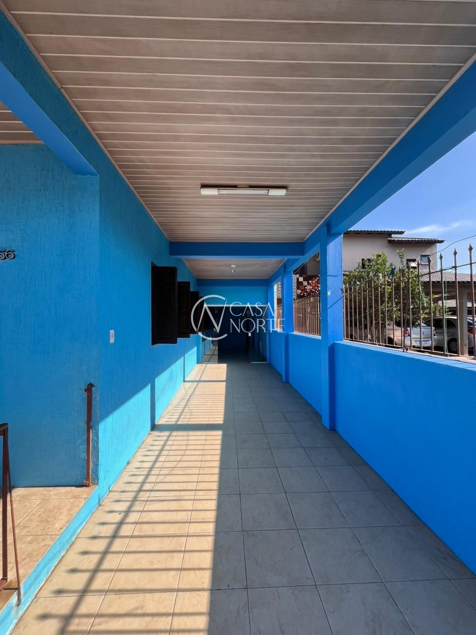 Casa à venda com 4 quartos, 150m², 2 vagas, Rua Corrêa de Mello no bairro Sarandi em Porto Alegre