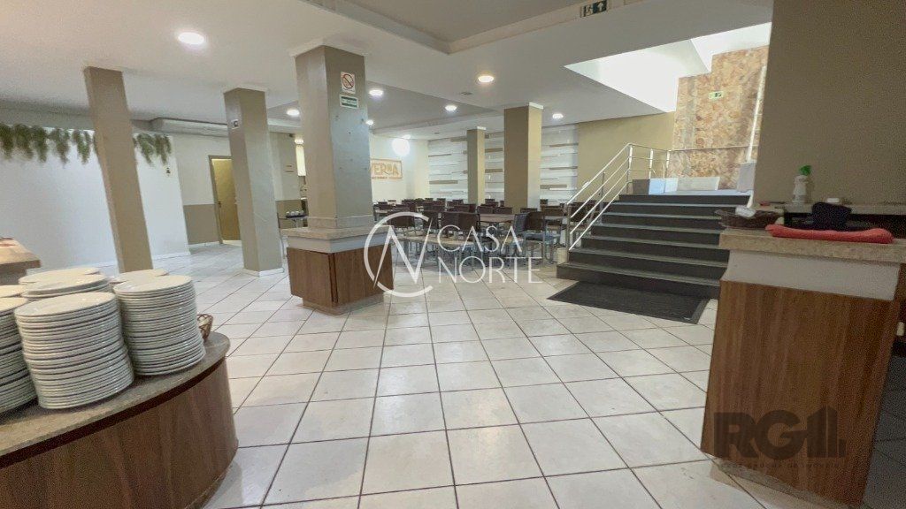 Casa Comercial à venda com 3 quartos, 450m², Rua Doutor Barros Cassal no bairro Floresta em Porto Alegre