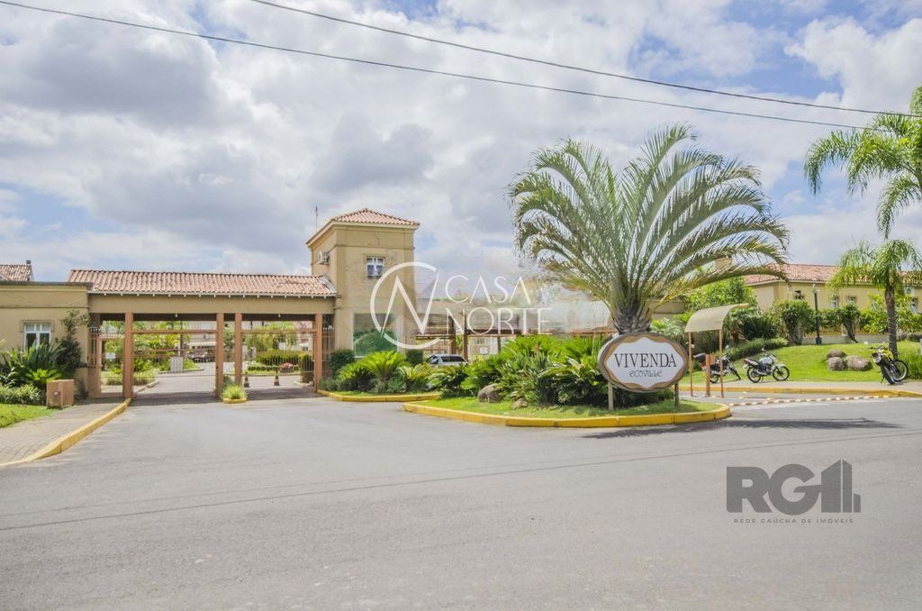 Casa à venda com 3 quartos, 144m², 1 suíte, 2 vagas, Avenida Willy Eugênio Fleck no bairro Sarandi em Porto Alegre