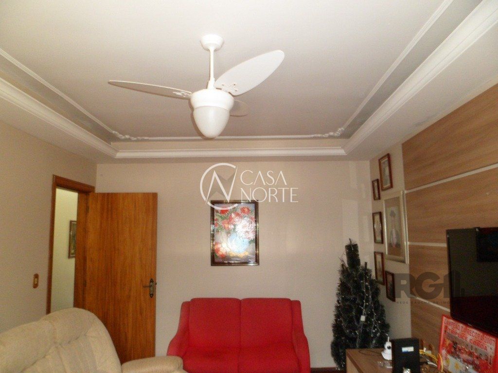 Casa à venda com 3 quartos, 245m², 1 suíte, 2 vagas, Paul Harris no bairro Jardim Itu em Porto Alegre