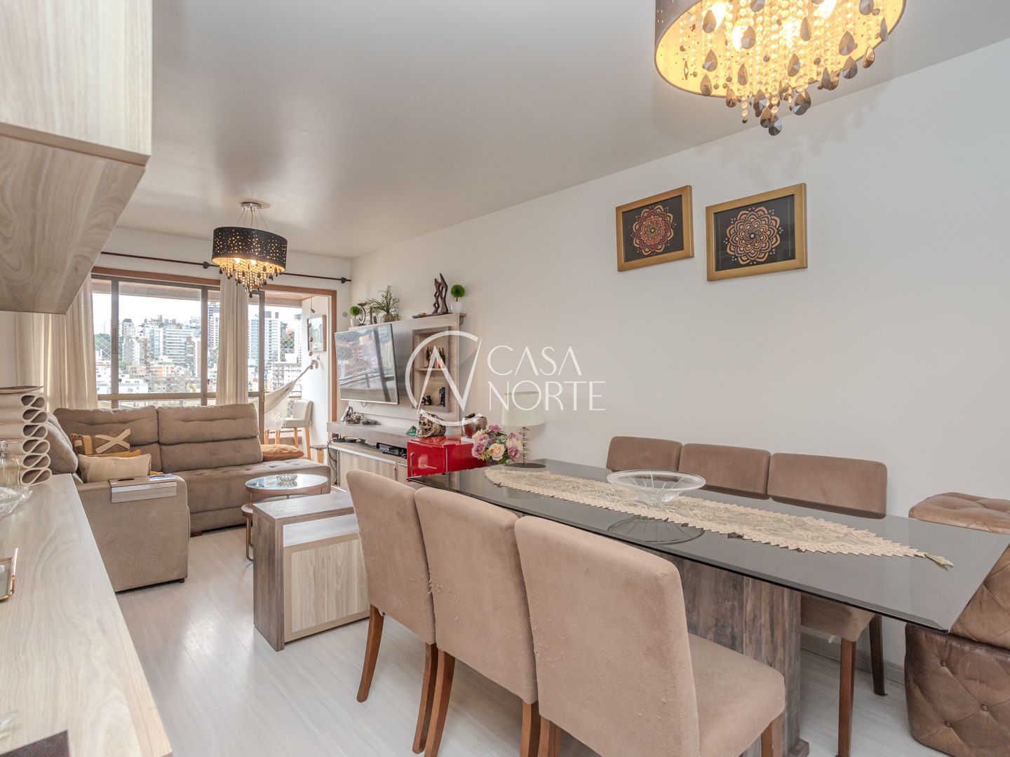 Apartamento à venda com 2 quartos, 84m², 1 vaga, Avenida Coronel Lucas de Oliveira no bairro Petrópolis em Porto Alegre