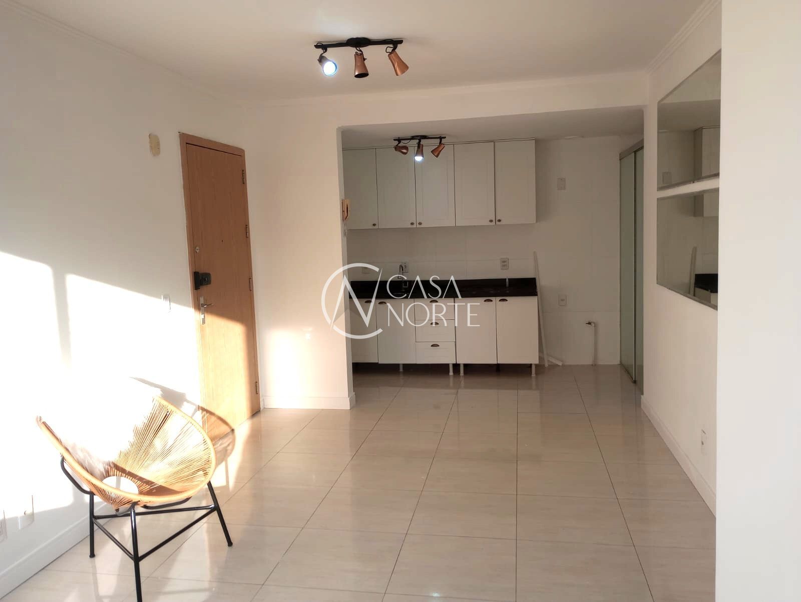 Apartamento à venda com 3 quartos, 68m², 1 suíte, 1 vaga, Rua Carlos Reverbel no bairro Jardim Carvalho em Porto Alegre