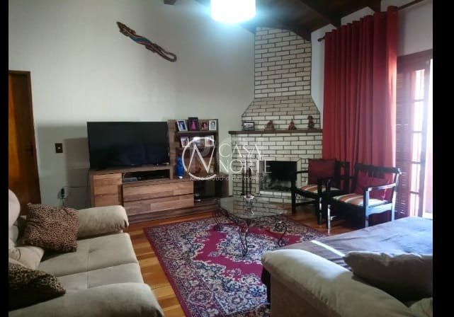 Casa à venda com 3 quartos, 100m², 1 suíte, 2 vagas, Rua Francisca Lechner no bairro Parque Santa Fé em Porto Alegre