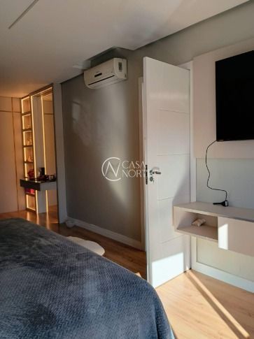 Casa à venda com 2 quartos, 233m², 1 suíte, 2 vagas, Rua Figueredo Mascarenhas no bairro Sarandi em Porto Alegre