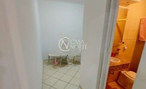 Apartamento à venda com 2 quartos, 46m², Rua Mariante no bairro Rio Branco em Porto Alegre