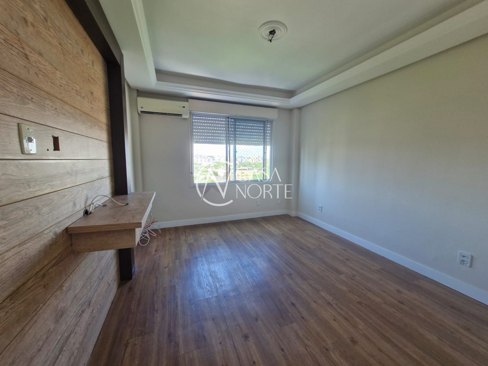 Apartamento à venda com 2 quartos, 79m², 1 vaga, Rua Curupaiti no bairro Cristal em Porto Alegre