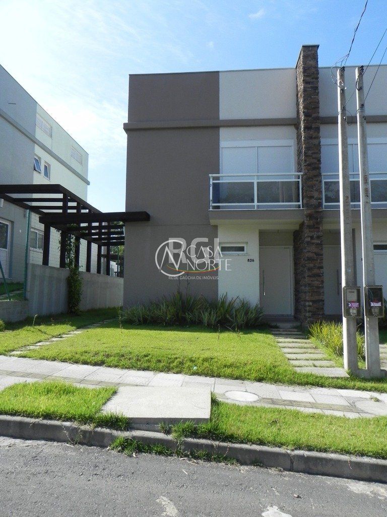 Sobrado à venda com 3 quartos, 97m², 1 suíte, 3 vagas, Rua Chácara das Nascentes no bairro Lomba do Pinheiro em Porto Alegre