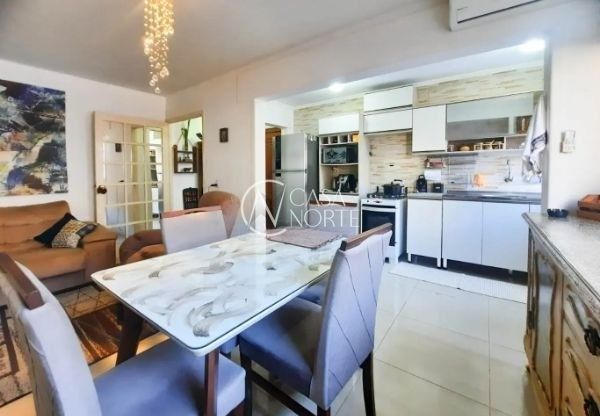 Apartamento à venda com 2 quartos, 55m², 1 vaga, Rua Engenheiro Fernando Mendes Ribeiro no bairro Santo Antônio em Porto Alegre