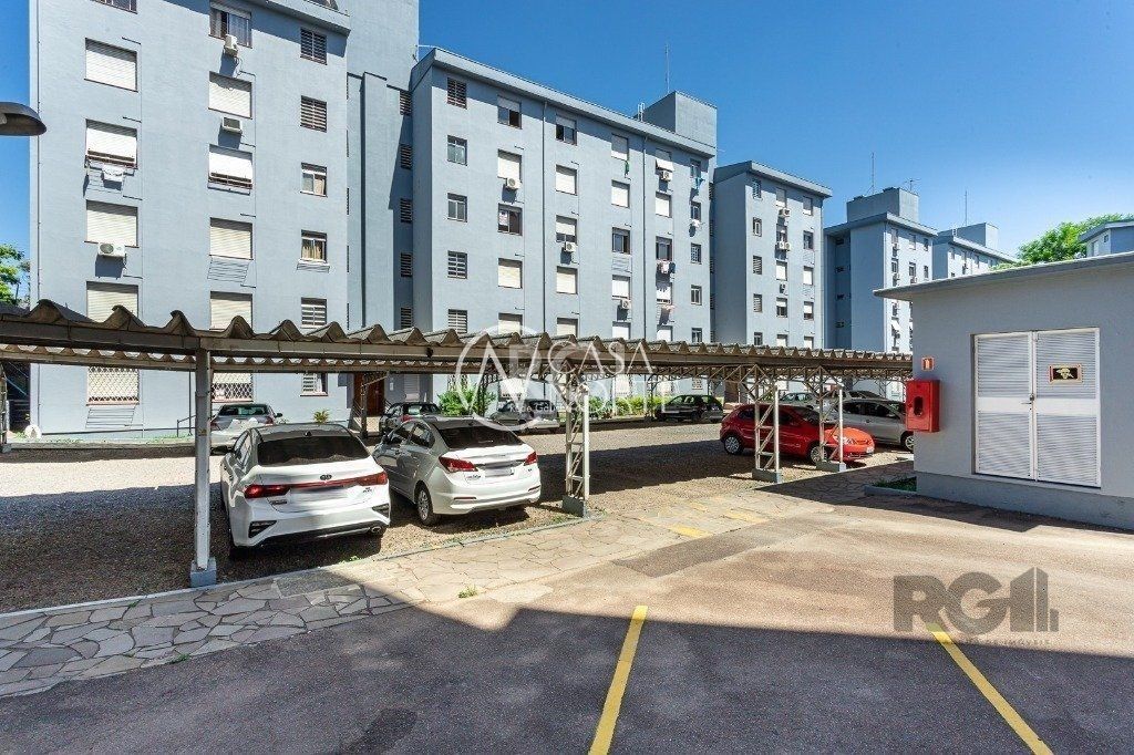 Apartamento à venda com 2 quartos, 52m², 1 vaga, Avenida Professor Oscar Pereira no bairro Azenha em Porto Alegre