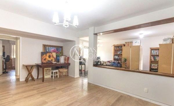 Apartamento à venda com 2 quartos, 94m², 1 suíte, 1 vaga, Avenida Coronel Lucas de Oliveira no bairro Petrópolis em Porto Alegre