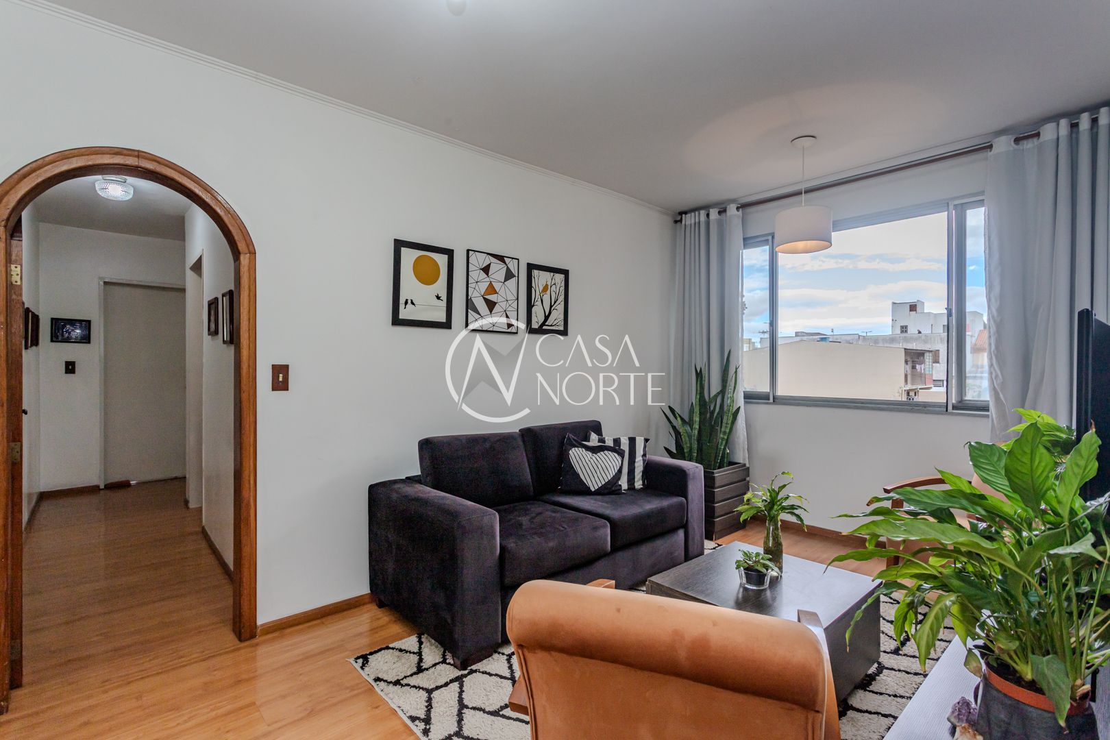 Apartamento à venda com 2 quartos, 63m², Rua Jataí no bairro Cristal em Porto Alegre