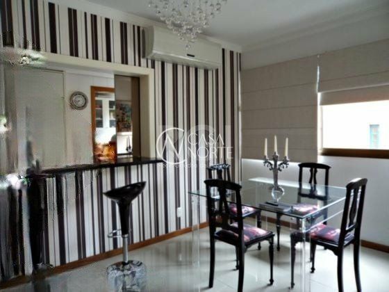 Apartamento à venda com 2 quartos, 92m², 1 suíte, 1 vaga, Rua Guilherme Klippel no bairro Passo da Areia em Porto Alegre