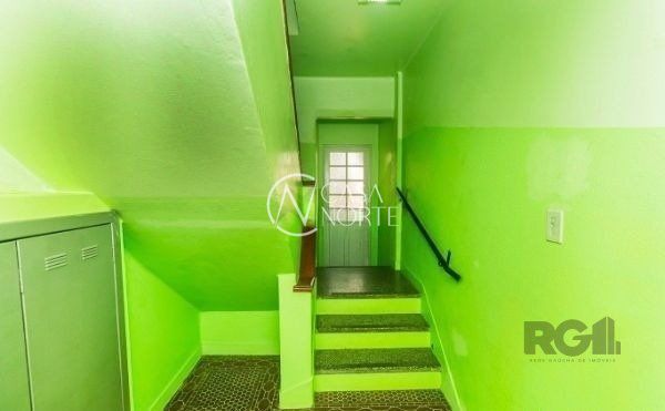 Apartamento à venda com 2 quartos, 62m², Rua Tuparaí no bairro Passo da Areia em Porto Alegre