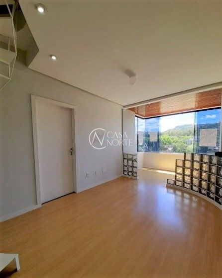 Cobertura à venda com 1 quarto, 107m², 1 suíte, Avenida Ipiranga no bairro Partenon em Porto Alegre