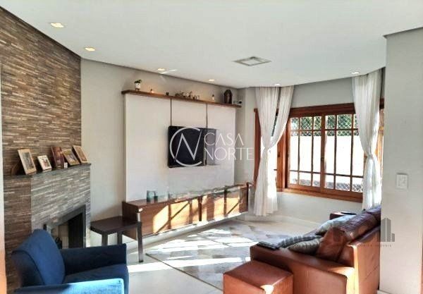 Casa de Condomínio à venda com 4 quartos, 268m², 1 suíte, 2 vagas, Avenida Flamengo no bairro Ipanema em Porto Alegre