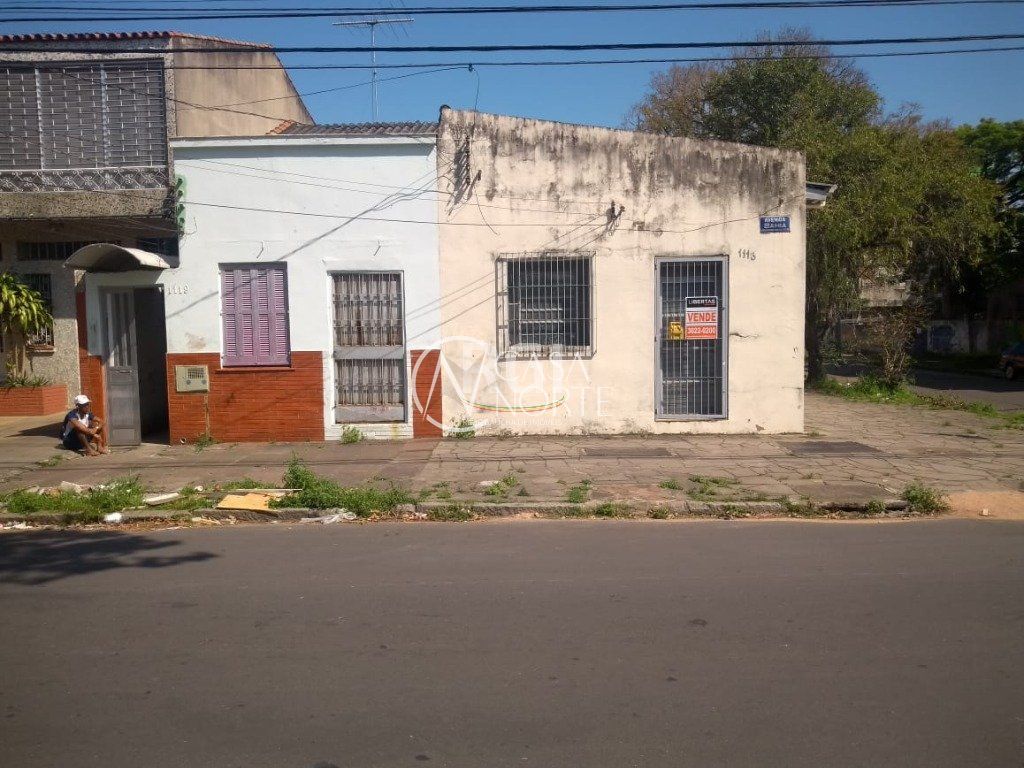 Pavilhão à venda , 181m², Avenida Bahia no bairro São Geraldo em Porto Alegre