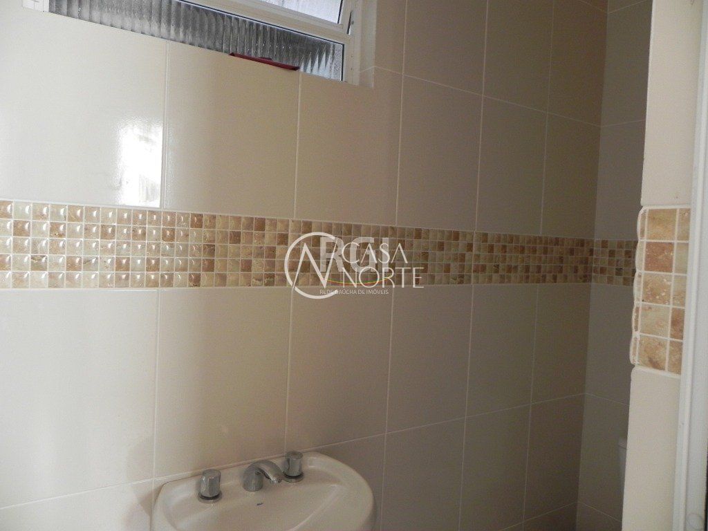 Apartamento à venda com 3 quartos, 84m², 1 vaga, Rua Souza Reis no bairro São João em Porto Alegre