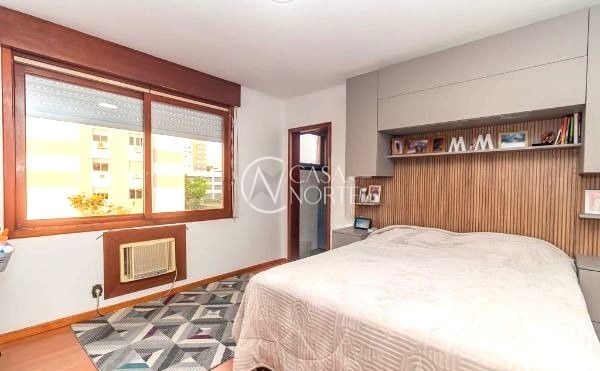 Apartamento à venda com 4 quartos, 138m², 1 suíte, 1 vaga, Rua São Mateus no bairro Jardim do Salso em Porto Alegre