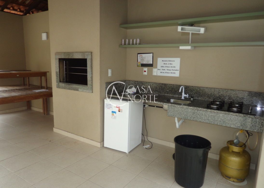 Apartamento à venda com 2 quartos, 48m², 1 vaga, Rua Deodoro no bairro Mário Quintana em Porto Alegre