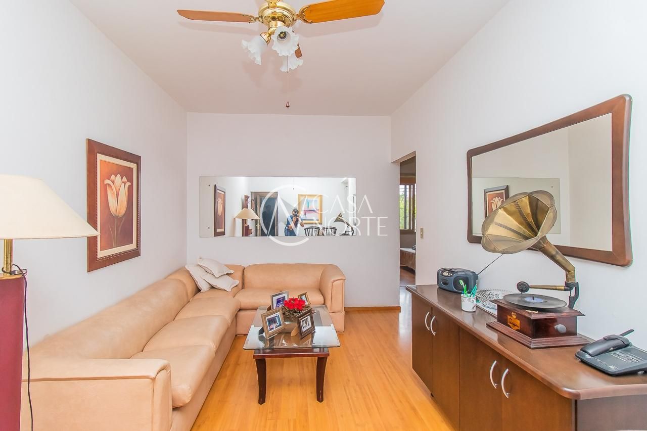 Apartamento à venda com 3 quartos, 75m², Rua Comendador Azevedo no bairro Floresta em Porto Alegre