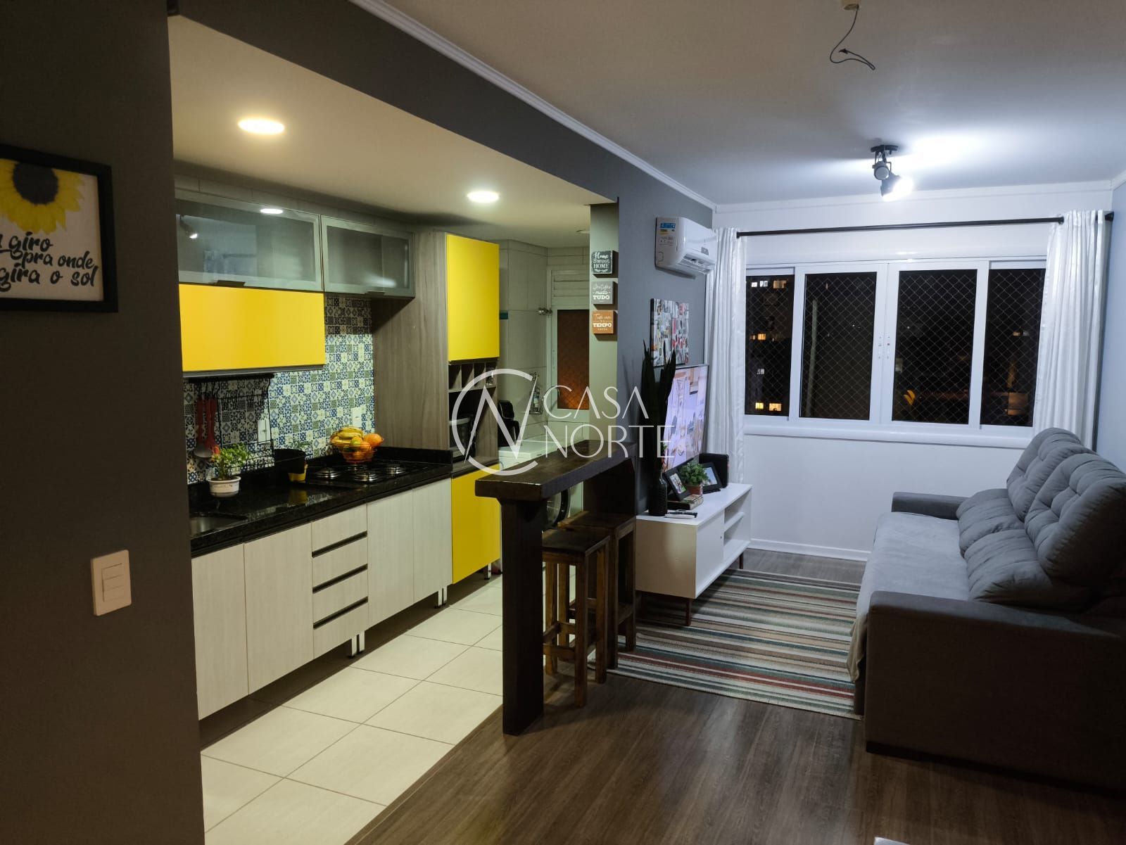 Apartamento à venda com 1 quarto, 44m², 1 suíte, 2 vagas, Rua Castro Alves no bairro Independência em Porto Alegre