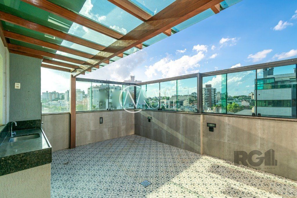 Cobertura à venda com 3 quartos, 156m², 1 suíte, 2 vagas, Rua Domingos Rubbo no bairro Cristo Redentor em Porto Alegre
