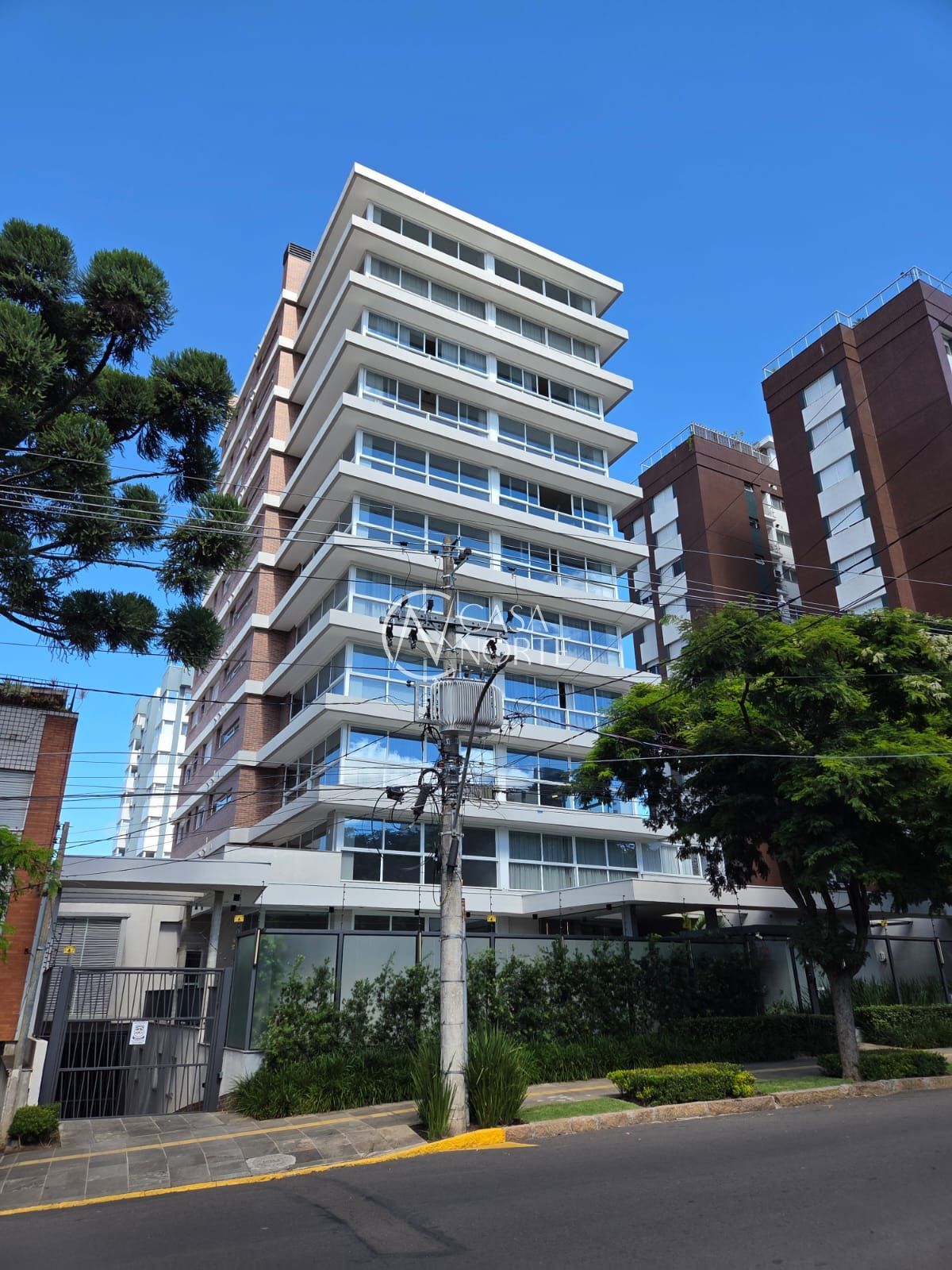 Apartamento à venda com 3 quartos, 129m², 1 suíte, 2 vagas, Ferreira Viana no bairro Petrópolis em Porto Alegre