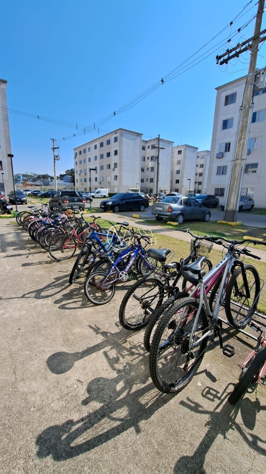 Apartamento à venda com 2 quartos, 41m², 1 vaga, Rua dos Maias no bairro Rubem Berta em Porto Alegre
