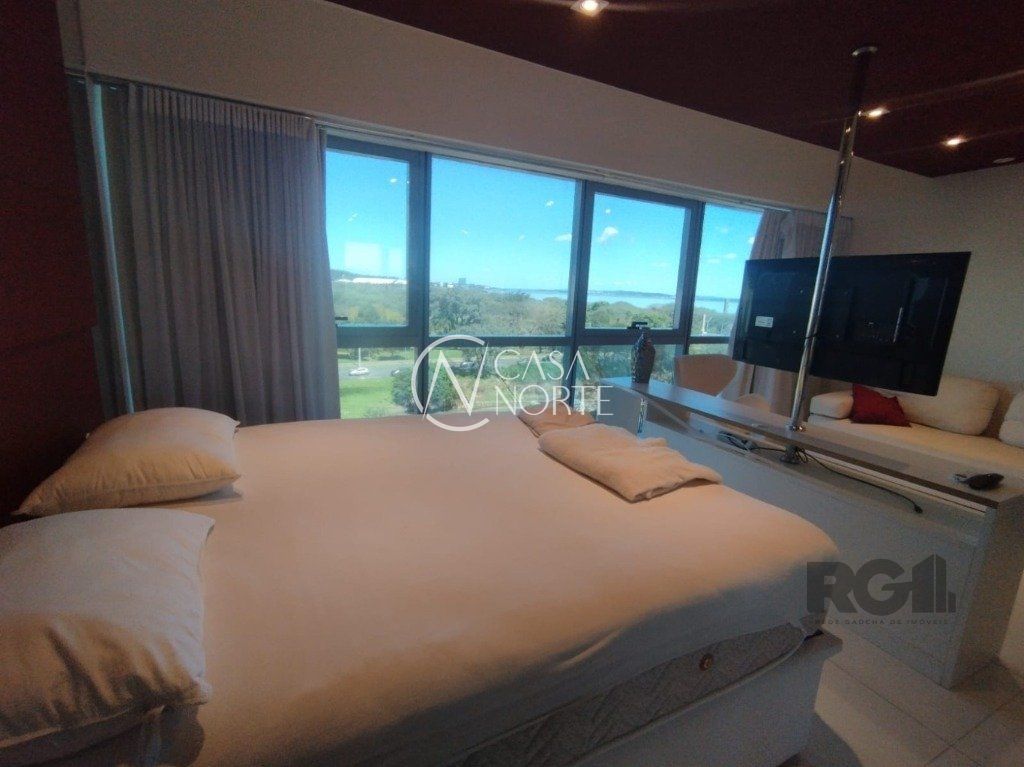 Apartamento à venda com 1 quarto, 42m², 1 suíte, 1 vaga, Avenida Borges de Medeiros no bairro Praia de Belas em Porto Alegre