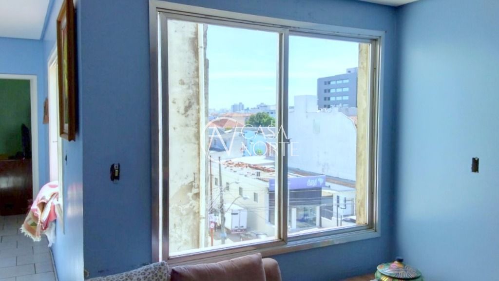 Prédio Comercial à venda com 6 quartos, 347m², 6 vagas, Rua Dezoito de Novembro no bairro Navegantes em Porto Alegre