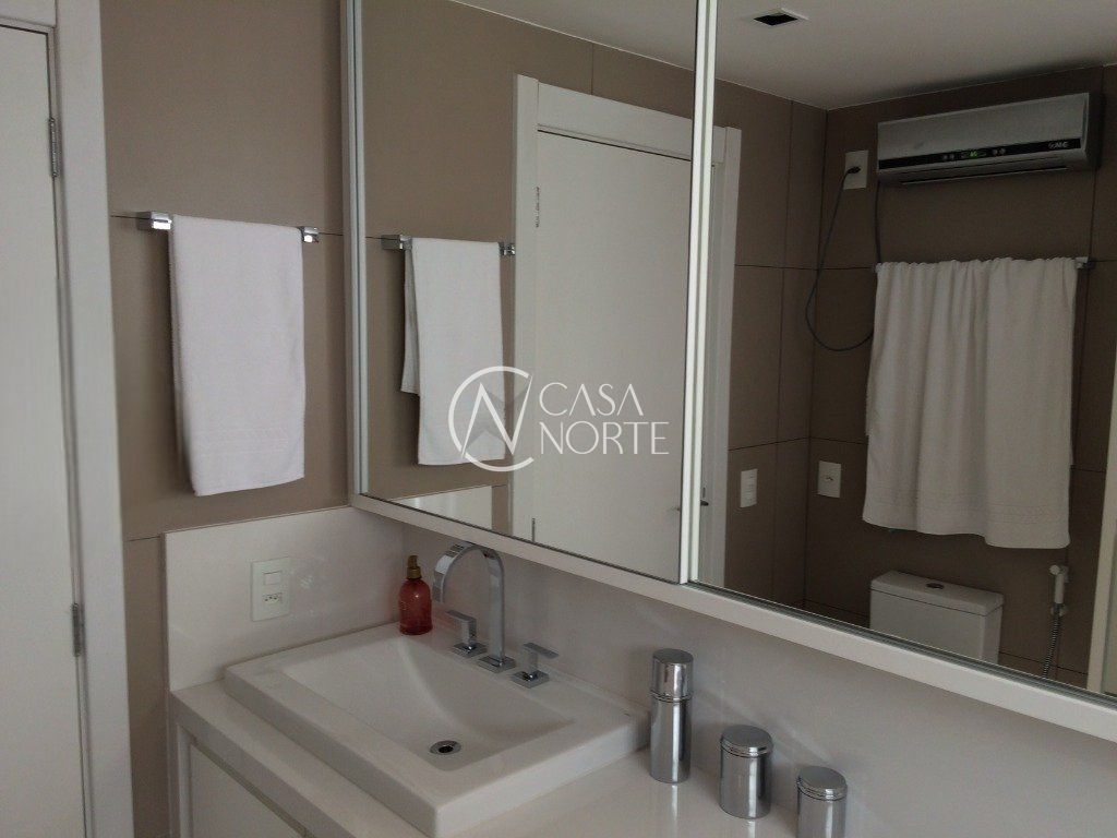 Apartamento à venda com 3 quartos, 199m², 3 suítes, 3 vagas, Rua Nicola Mathias Falci no bairro Jardim do Salso em Porto Alegre