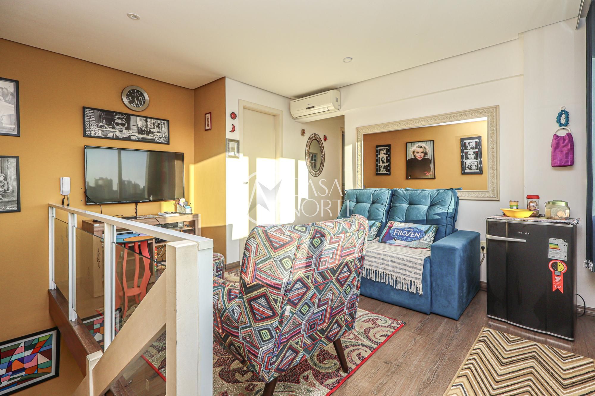 Apartamento à venda com 4 quartos, 110m², 1 suíte, 2 vagas, Rua Umbú no bairro Passo da Areia em Porto Alegre