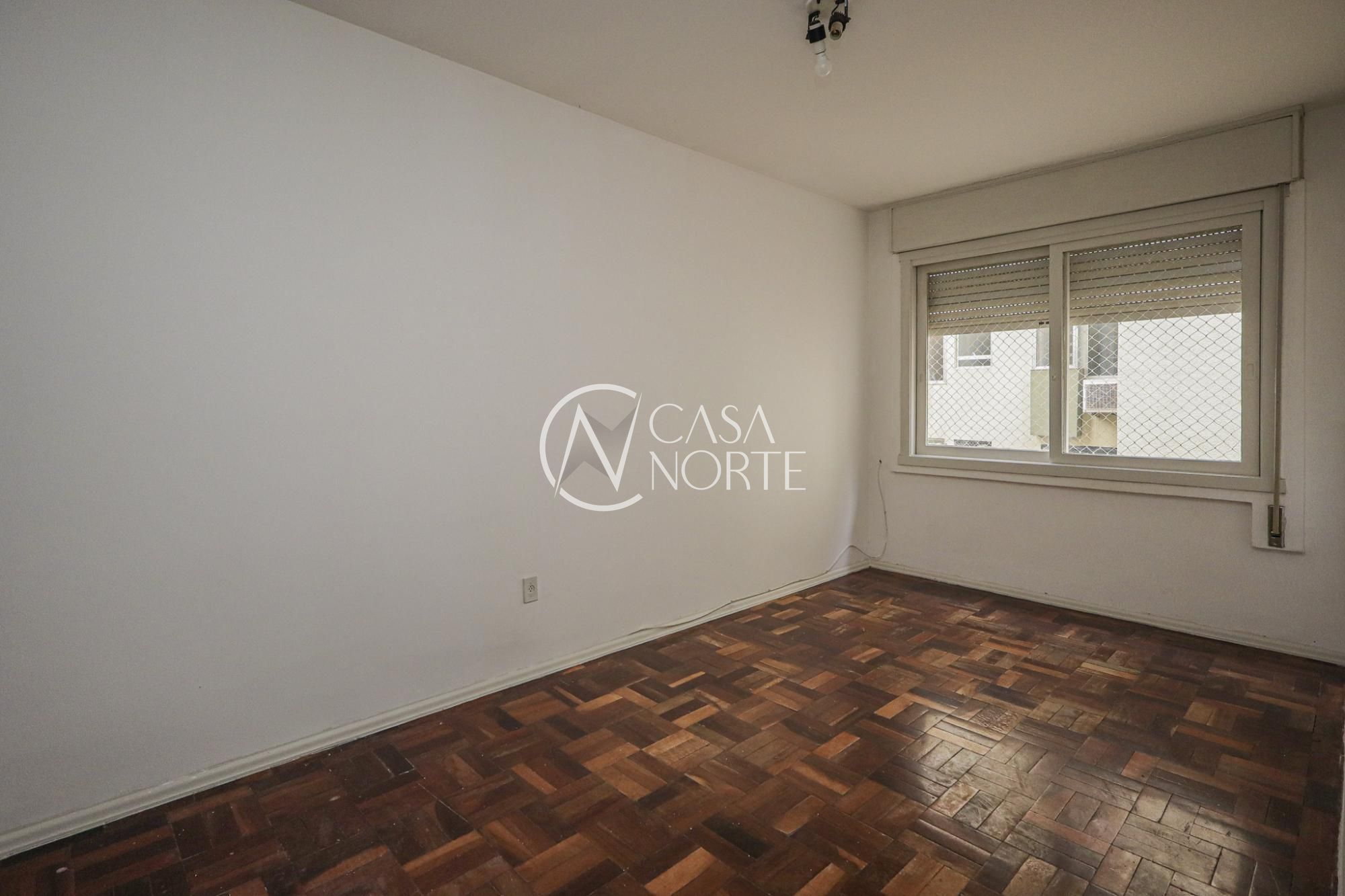 Apartamento à venda com 1 quarto, 42m², Avenida Desembargador André da Rocha no bairro Centro Histórico em Porto Alegre