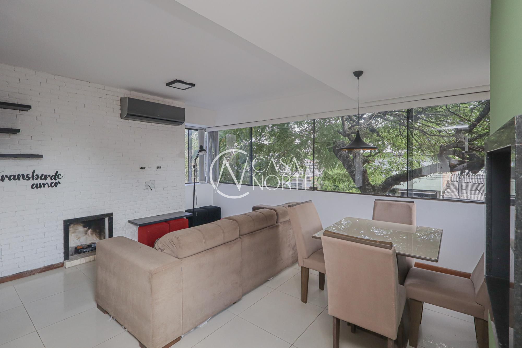 Duplex à venda com 2 quartos, 82m², 2 suítes, 1 vaga, Rua Luiz Cosme no bairro Passo da Areia em Porto Alegre