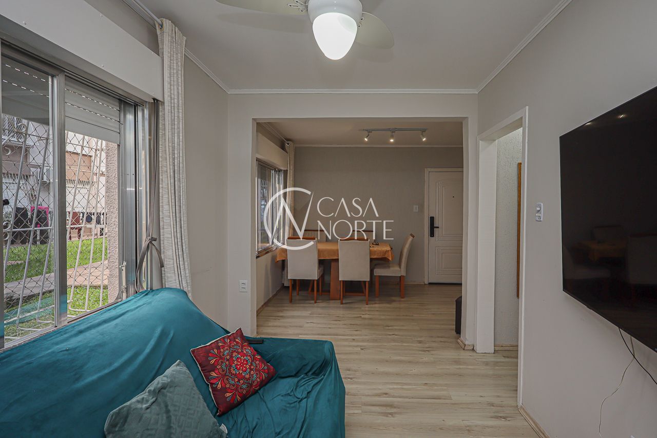 Apartamento à venda com 2 quartos, 44m², 1 vaga, Rua Gomes de Freitas no bairro Vila Ipiranga em Porto Alegre